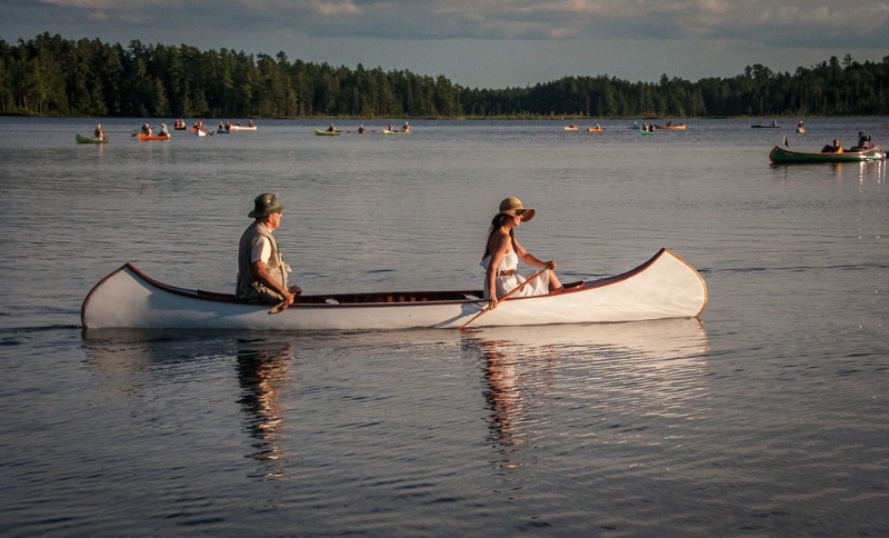 2013-paddle-by-2071