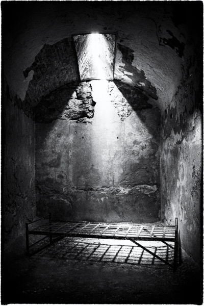 Eastern-St-Penitentiary-07948-Edit